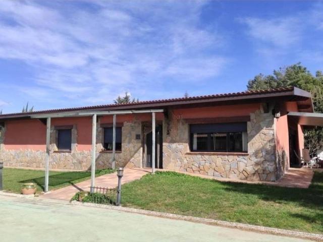 Villa en venta en Móra D'ebre