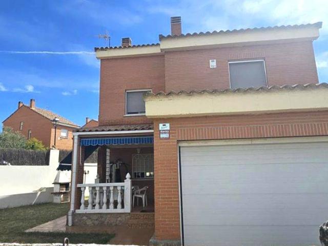 Chalet en venta en Moraleja De Enmedio, Madrid