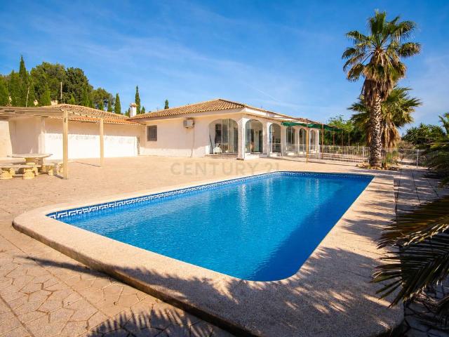 Chalet en venta en Casco Antiguo - Santa Cruz - Ayuntamiento, l'Alacantí