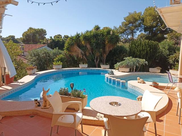 Villa en venta en Teulada