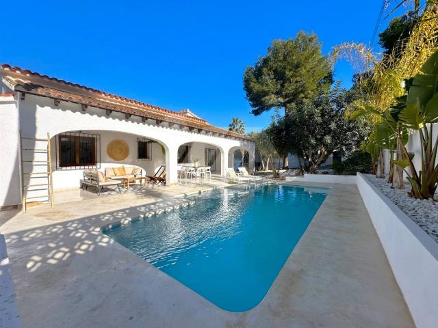 Chalet en venta en Moraira, la Marina Alta