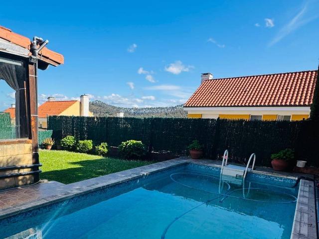 Chalet en venta en Barcenilla, Piélagos