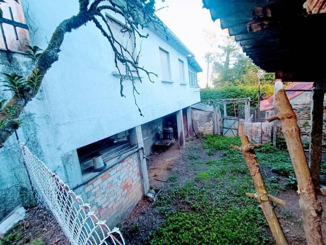 Chalet en venta en Mos, Vigo