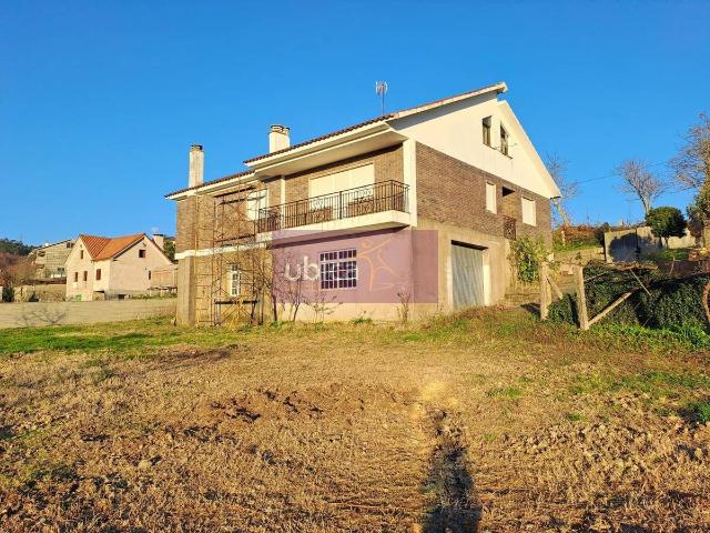 Villa en venta en Pazos De Borbén