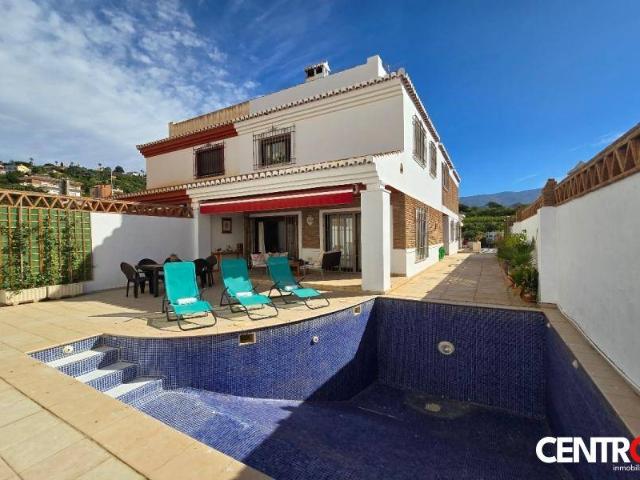 Villa en venta en Motril