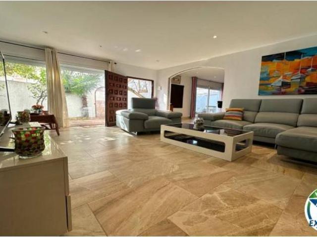 Chalet en venta en Empuriabrava, Alt Empordà