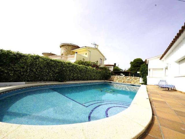 Chalet en venta en Empuriabrava, Alt Empordà