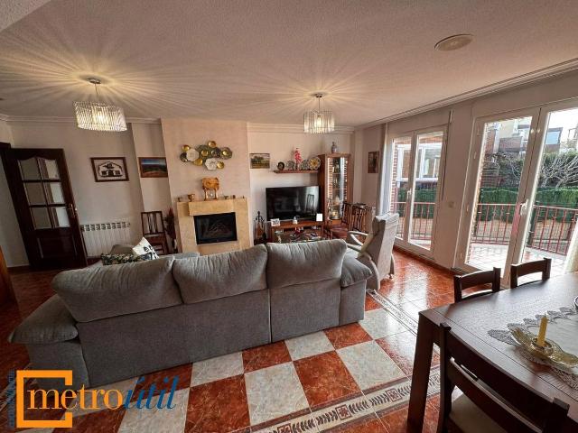 Chalet en venta en Mozárbez, Castilla y León