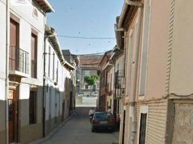 Villa en venta en Mucientes