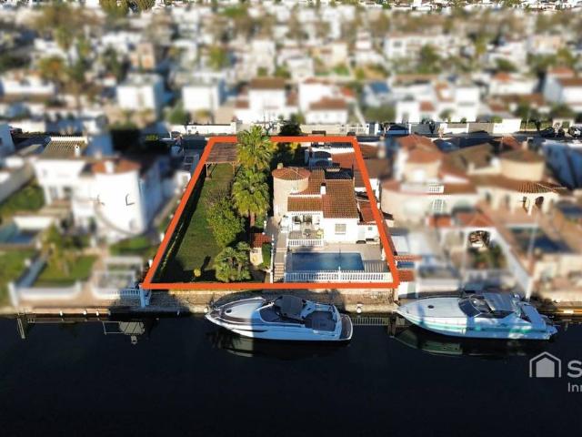 Chalet en venta en Empuriabrava, Alt Empordà