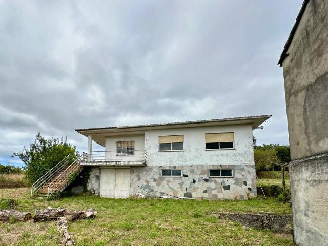 Chalet en venta en Mugardos, Ferrol