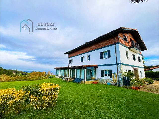 Chalet en venta en Mundaka, Guipúzcoa