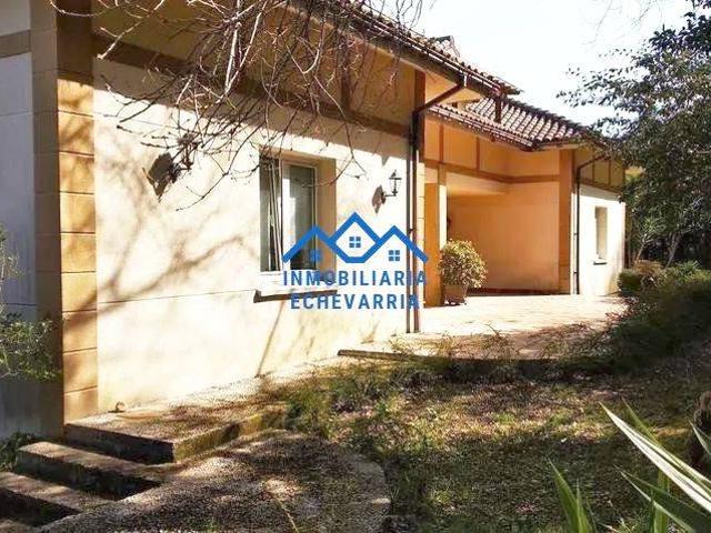 Chalet en venta en Mungia, Guipúzcoa