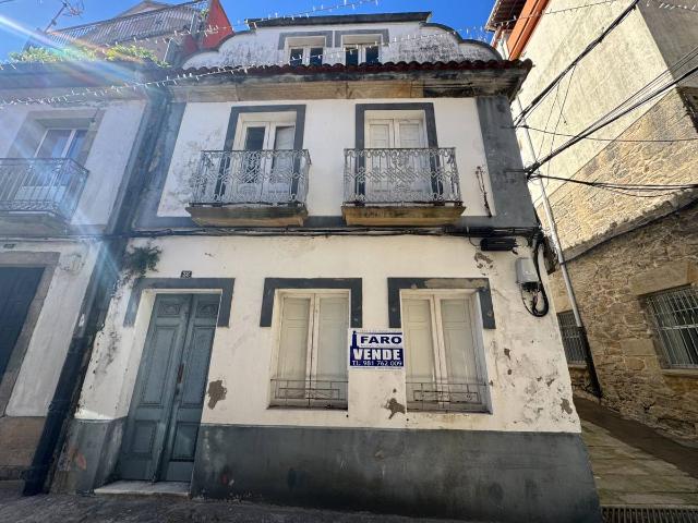 Chalet en venta en Muros, Galicia