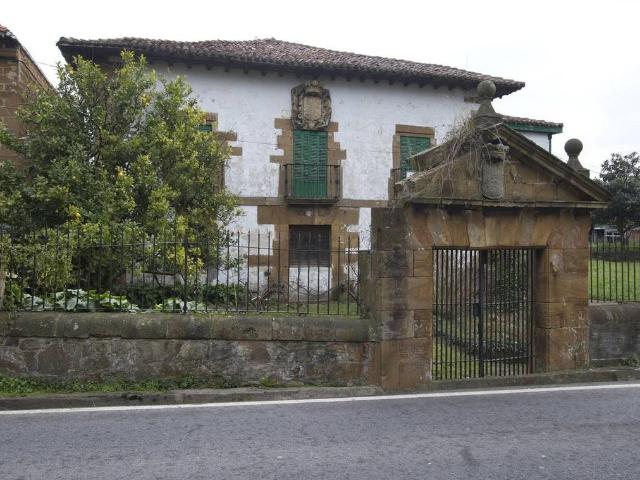 Chalet en venta en Santelices, Muskiz