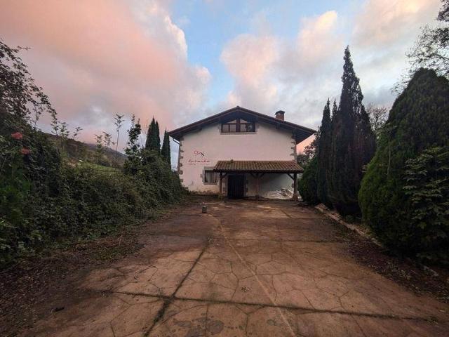 Chalet en venta en Nabarniz, Vizcaya