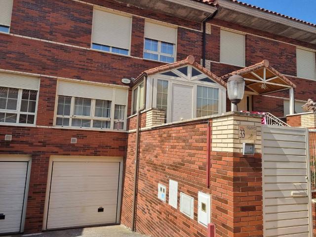 Chalet en venta en Nájera, La Rioja