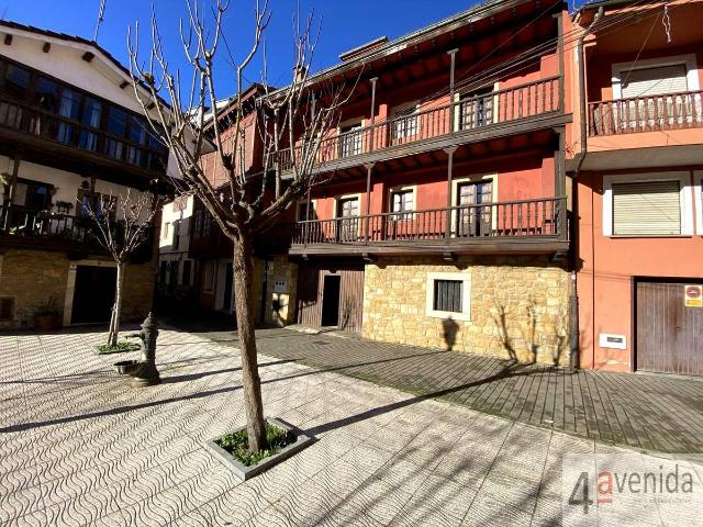 Chalet en venta en Nava, Asturias