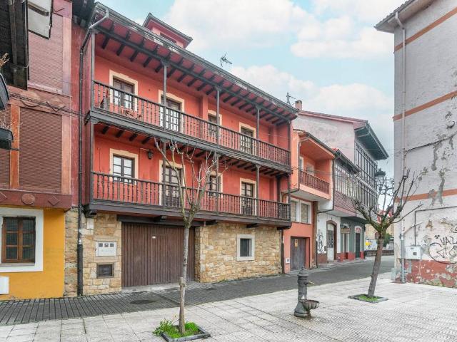Villa en venta en Nava, Castañera