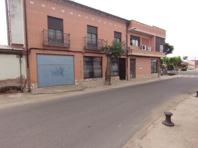 Villa en venta en Nava Del Rey