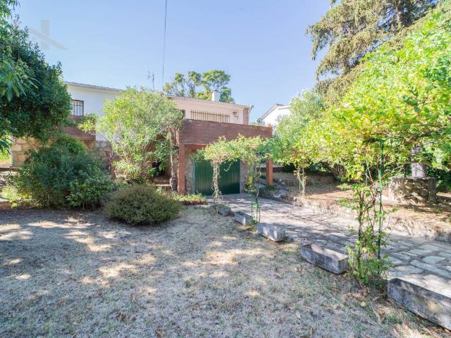 Chalet en venta en Navahondilla, Castilla y León