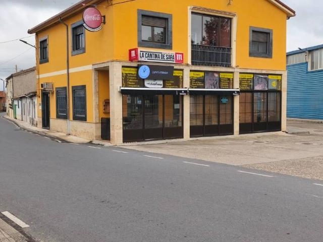 Chalet en venta en Navales, Castilla y León