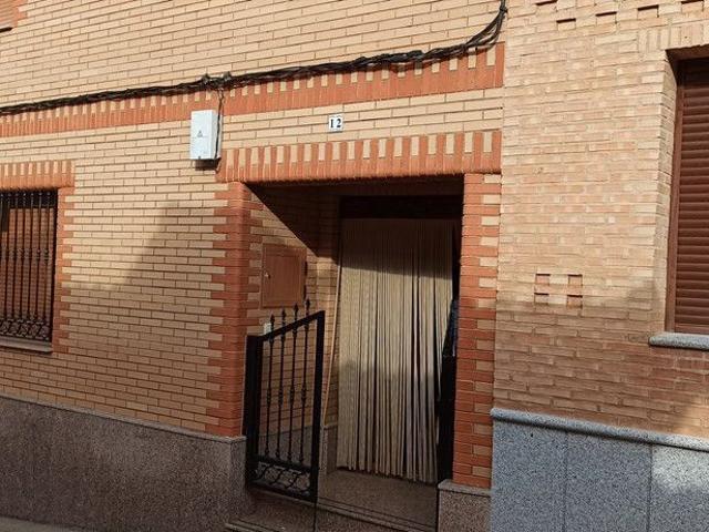 Villa en venta en Navalpino
