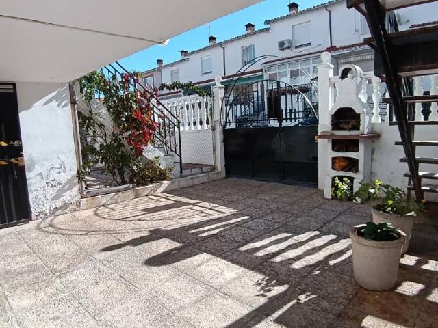 Chalet en venta en Navapalva, Navaluenga