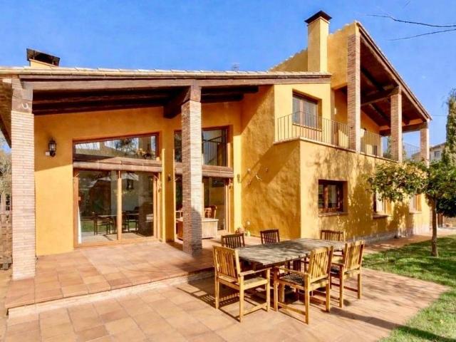 Chalet en venta en Alt Empordà, Catalunya