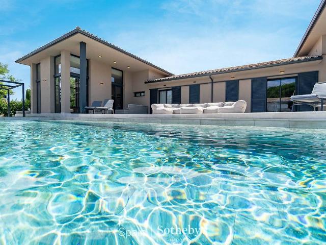 Chalet en venta en Alt Empordà, Catalunya