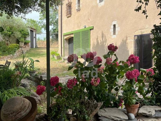 Villa en venta en Navata