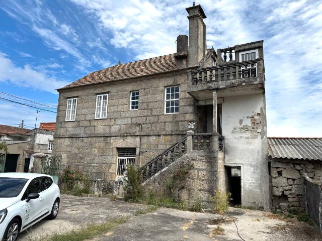 Villa en venta en Vigo, A Divina Pastora