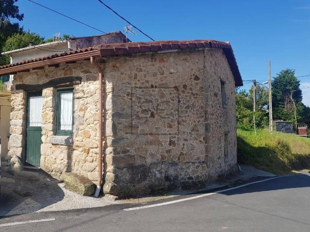 Chalet en venta en Neda, Ferrol
