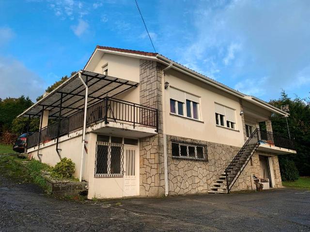 Chalet en venta en Neda, Ferrol
