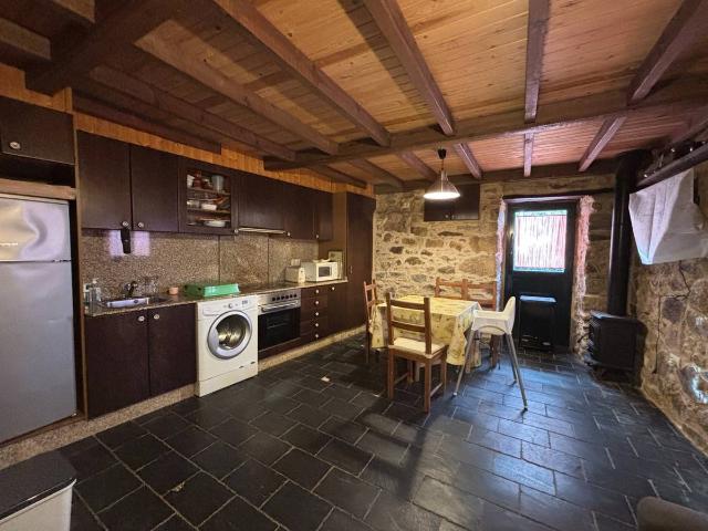 Chalet en venta en Neda
