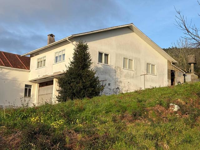 Chalet en venta en Neda, Ferrol