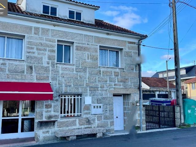 Villa en venta en Nogueira De Ramuín