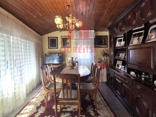 Villa en venta en Nogueira De Ramuín