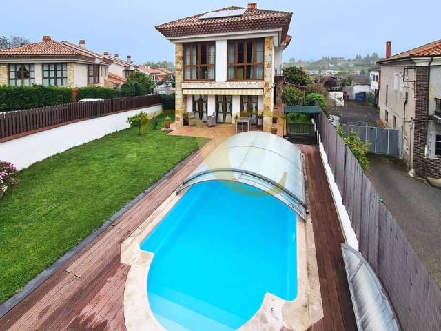 Chalet en venta en Noreña, Asturias