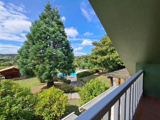 Chalet en venta en Oleiros, A Coruña
