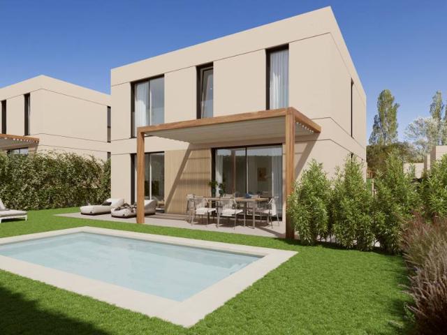 Chalet en venta en Oleiros, A Coruña