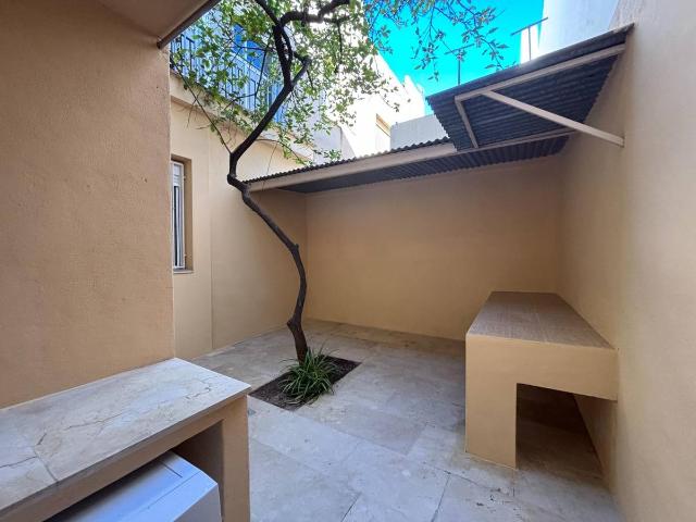 Villa en venta en Novelda, La Cruz