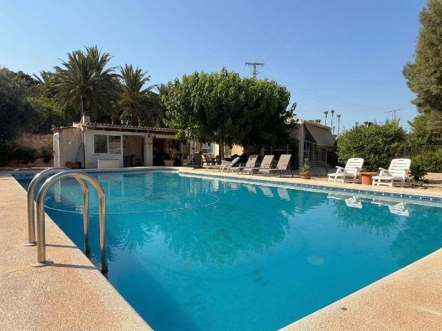 Chalet en venta en La Cruz, el Vinalopó Mitjà / El Vinalopó Medio