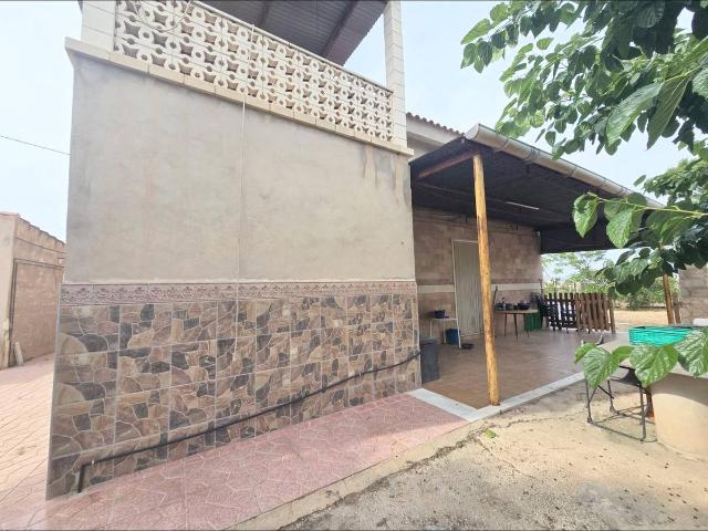 Chalet en venta en La Cruz, el Vinalopó Mitjà / El Vinalopó Medio
