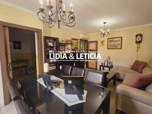 Chalet en venta en Alcalá De Guadaíra, Andalucía