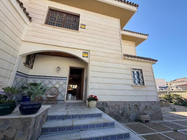 Chalet en venta en Almedina, Almería
