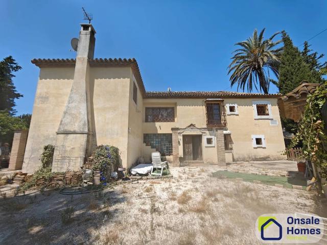 Villa en venta en Marbella, Casco antiguo