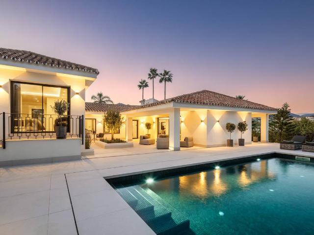 Villa en venta en Marbella, Casco antiguo