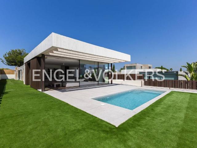 Chalet en venta en Campolivar, l'Horta Nord