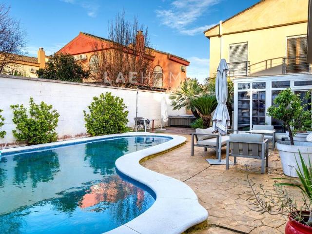Chalet en venta en Mairena Pueblo, Mairena Del Aljarafe